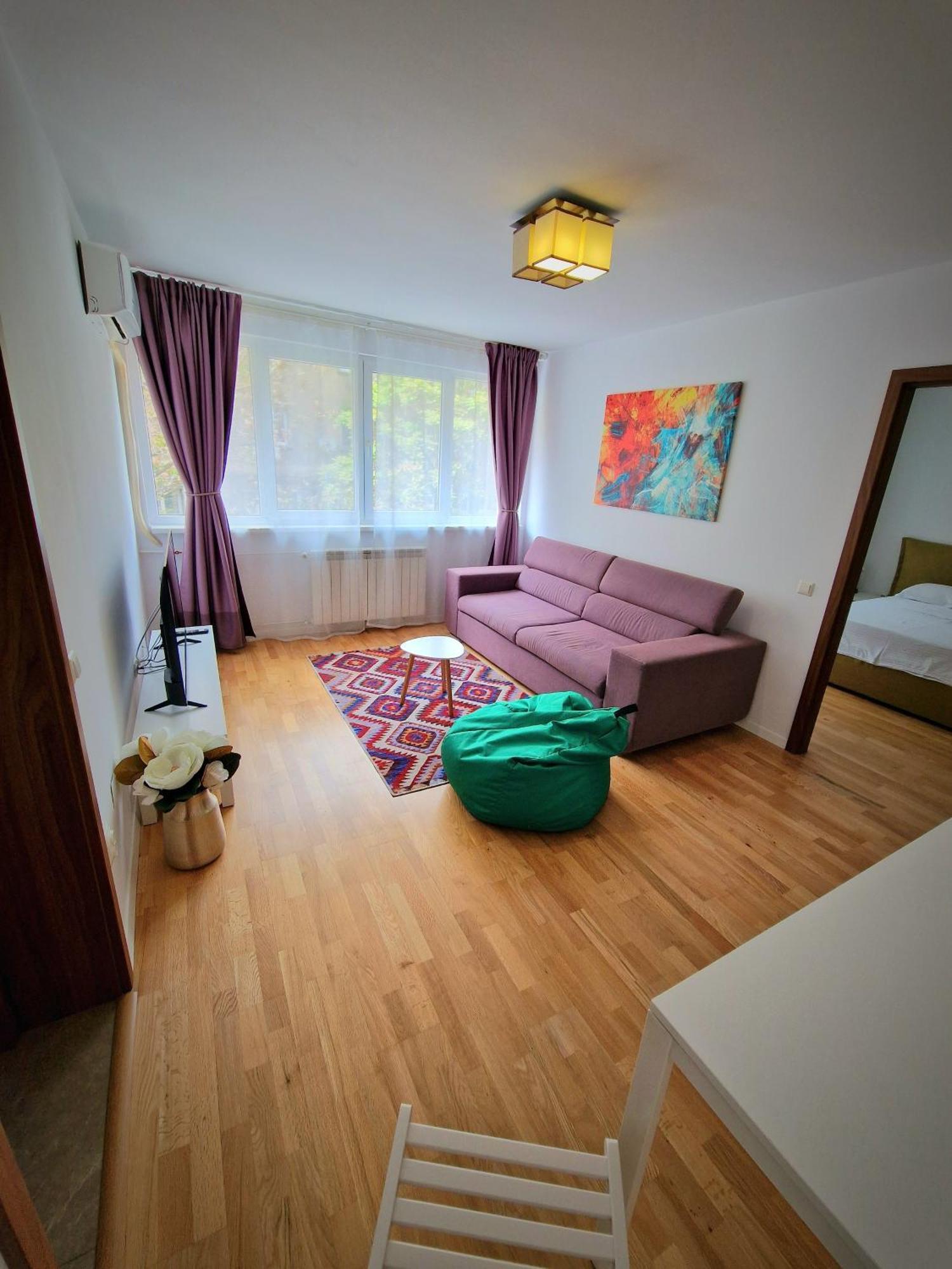 Old Town Central Oasis - Secured Parking Nearby - Self Check In - Metro Station At 1Min Букурещ Екстериор снимка